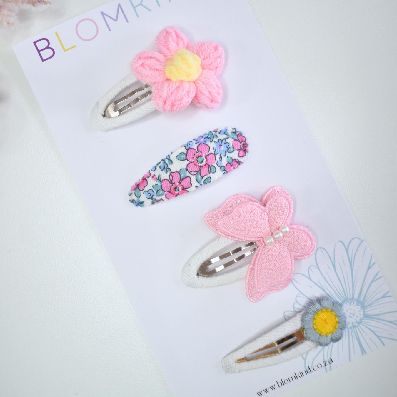 Cloudy Wing Petal Clips - Set of 4