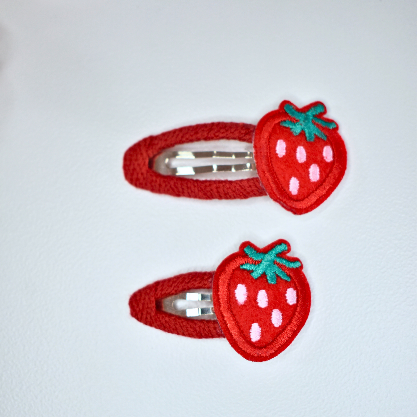 Little & Big Strawberry Red Clips - Set of 2