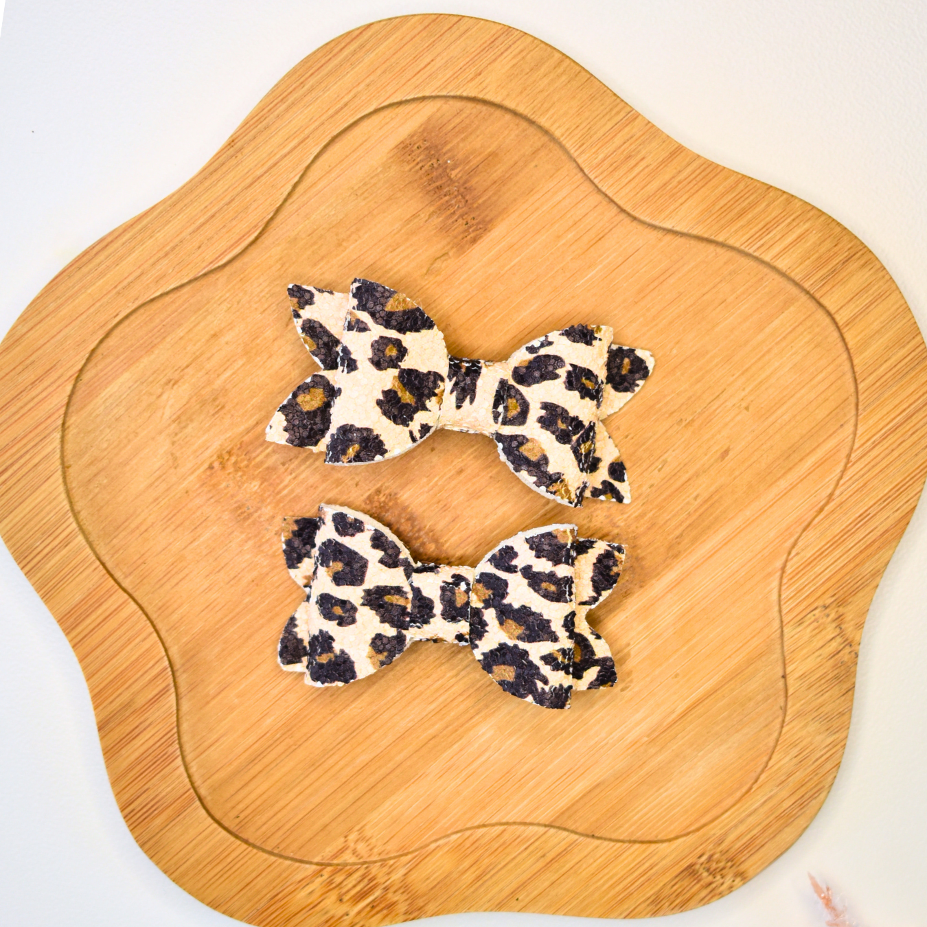 Leopard Chunky Bow set of 2