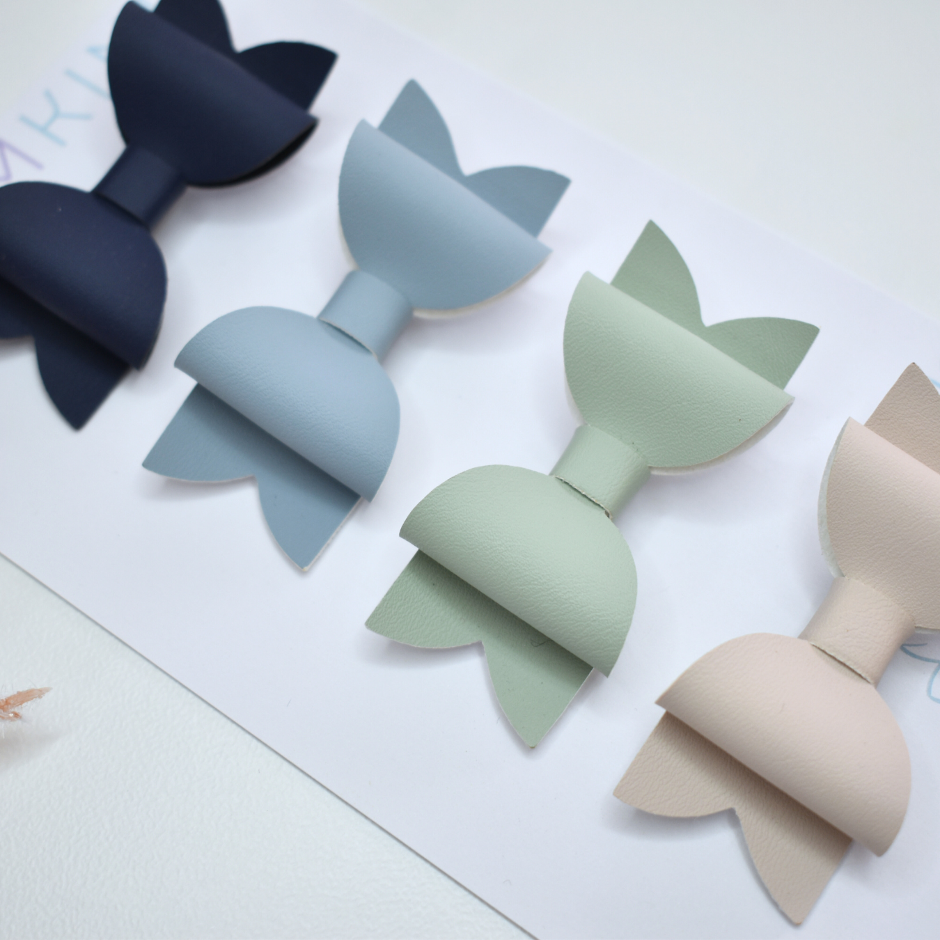 Coastal Charm Bows - Set of 4